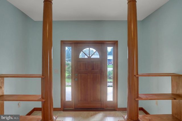 13409 OLD MILL RD, Waynesboro, PA 17268