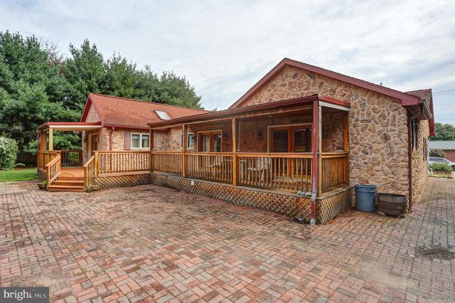 13409 OLD MILL RD, Waynesboro, PA 17268