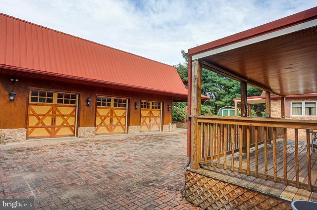 13409 OLD MILL RD, Waynesboro, PA 17268