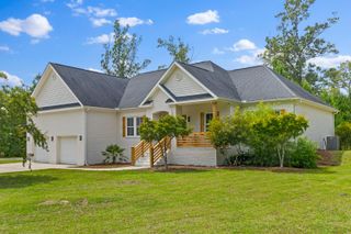 529 Southern Acres Lane, Summerville, SC 29486
