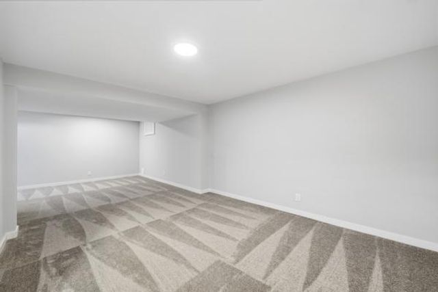 17015 24th Avenue N, Plymouth, MN 55447