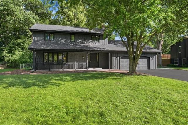 17015 24th Avenue N, Plymouth, MN 55447