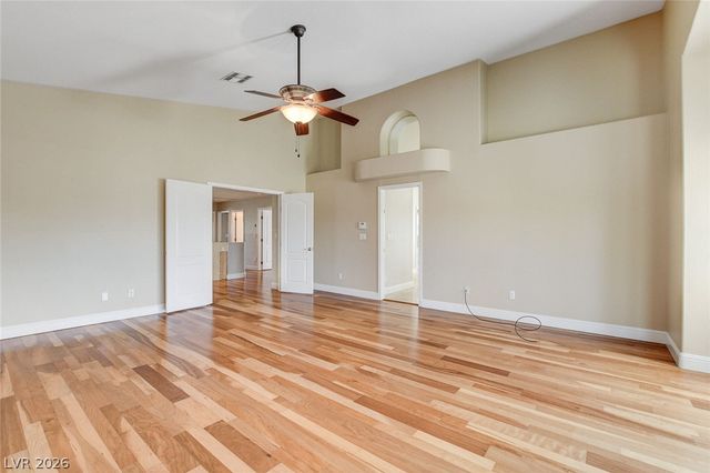 8816 Montagna Drive, Las Vegas, NV 89134