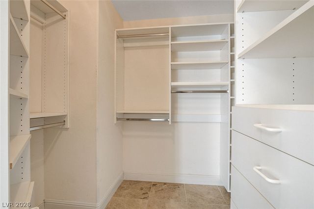 8816 Montagna Drive, Las Vegas, NV 89134