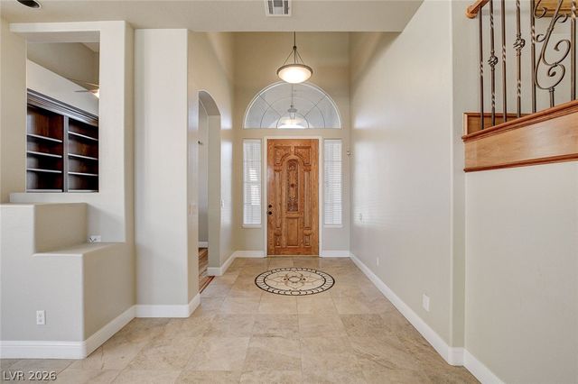 8816 Montagna Drive, Las Vegas, NV 89134