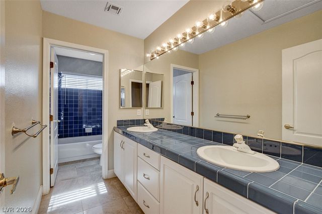 8816 Montagna Drive, Las Vegas, NV 89134