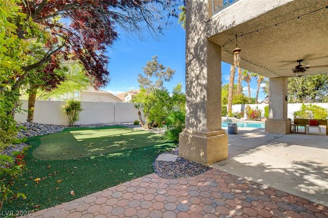 8816 Montagna Drive, Las Vegas, NV 89134