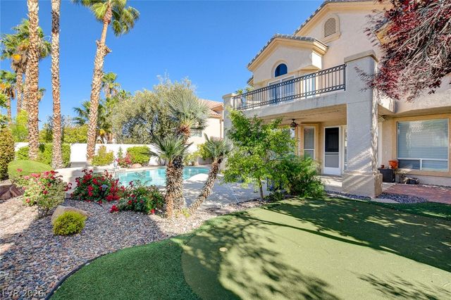 8816 Montagna Drive, Las Vegas, NV 89134