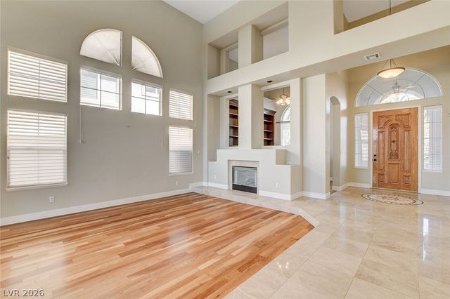 8816 Montagna Drive, Las Vegas, NV 89134