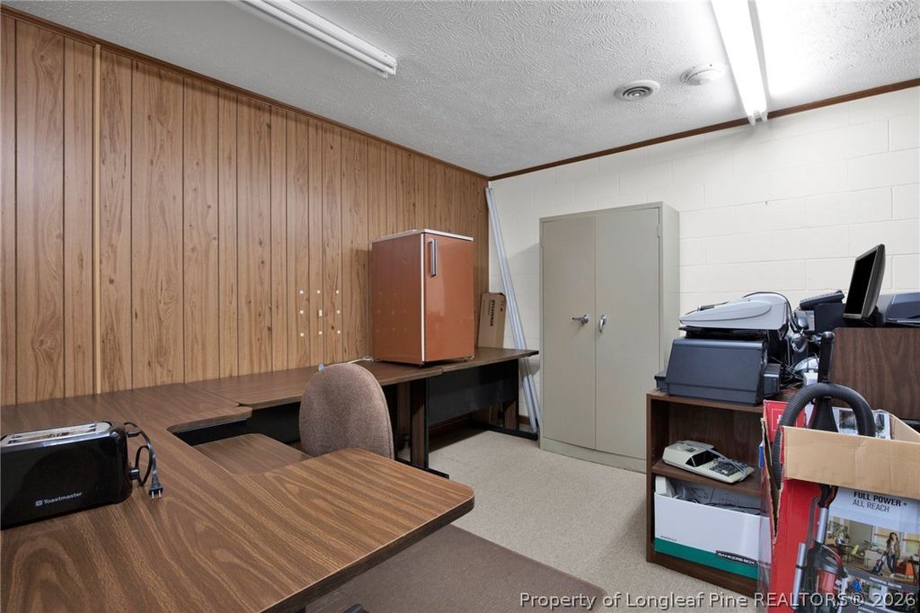 919 E Fourth Street E, Red Springs, NC 28377 — photo 17