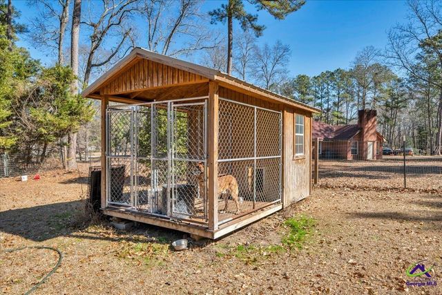 105 pine hill Circle, Byron, GA 31008