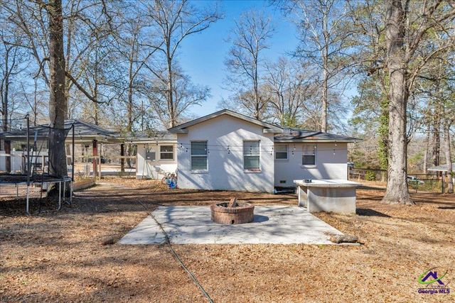 105 pine hill Circle, Byron, GA 31008