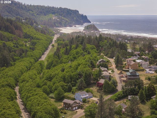 46995 BEACH CREST Dr, Neskowin, OR 97149