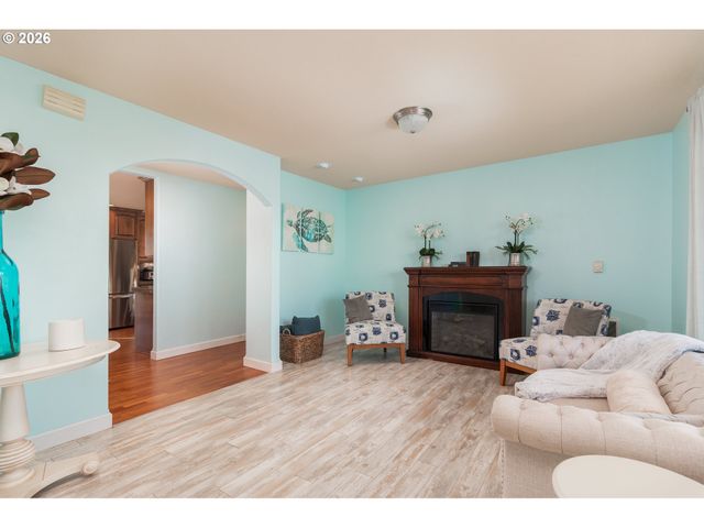 46995 BEACH CREST Dr, Neskowin, OR 97149