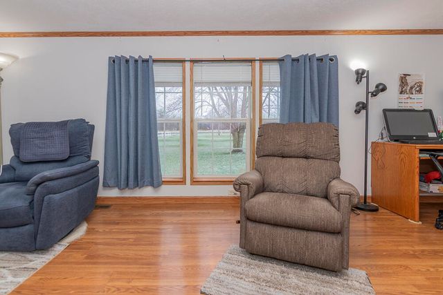 40021 CR 665, Paw Paw, MI 49079