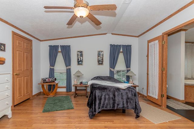 40021 CR 665, Paw Paw, MI 49079