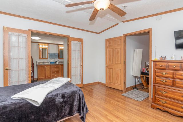 40021 CR 665, Paw Paw, MI 49079