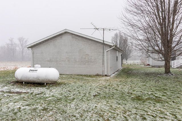 40021 CR 665, Paw Paw, MI 49079