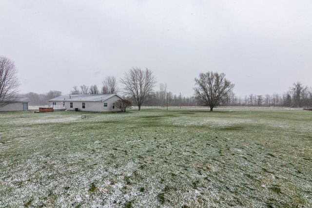 40021 CR 665, Paw Paw, MI 49079