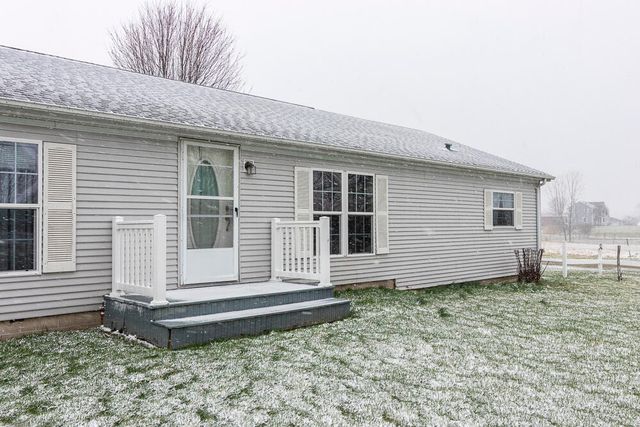 40021 CR 665, Paw Paw, MI 49079