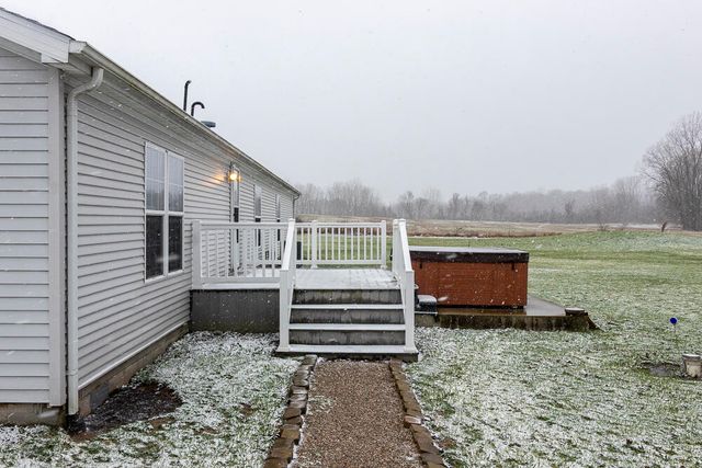 40021 CR 665, Paw Paw, MI 49079