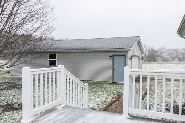 40021 CR 665, Paw Paw, MI 49079