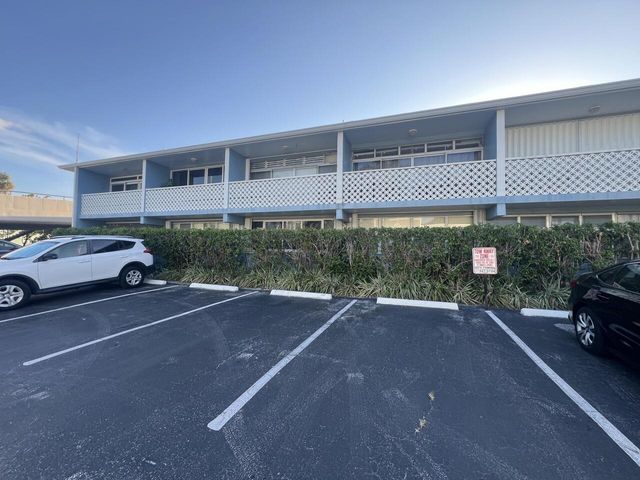 55 NE Spanish Trail 2040, Boca Raton, FL 33432
