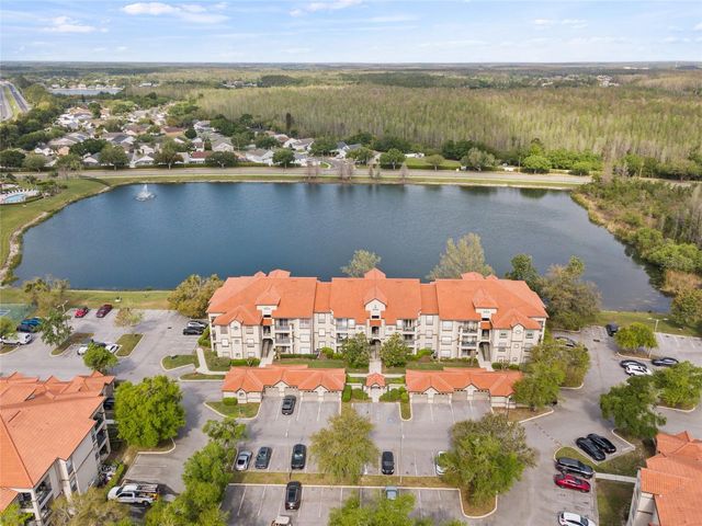 18106 PEREGRINES PERCH PLACE 5104, Lutz, FL 33558