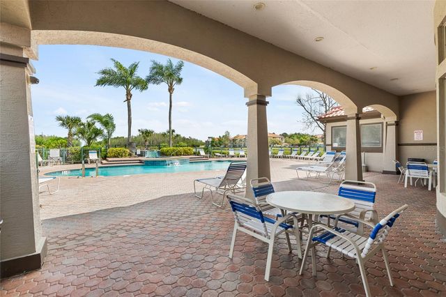 18106 PEREGRINES PERCH PLACE 5104, Lutz, FL 33558