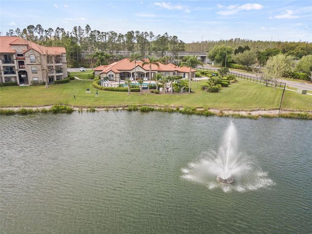 18106 PEREGRINES PERCH PLACE 5104, Lutz, FL 33558