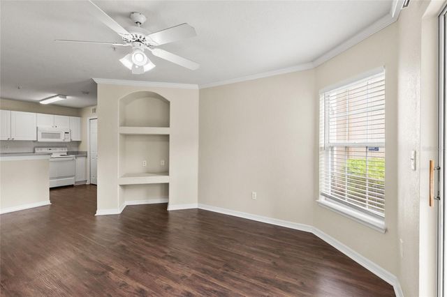 18106 PEREGRINES PERCH PLACE 5104, Lutz, FL 33558