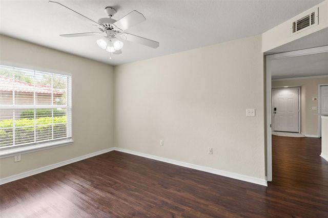 18106 PEREGRINES PERCH PLACE 5104, Lutz, FL 33558