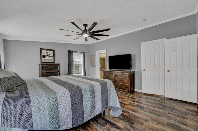 2557 N County Highway 183, Defuniak Springs, FL 32433