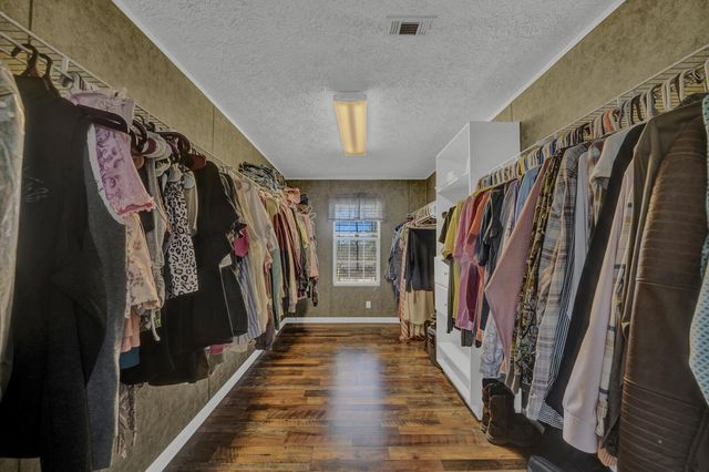 2557 N County Highway 183, Defuniak Springs, FL 32433