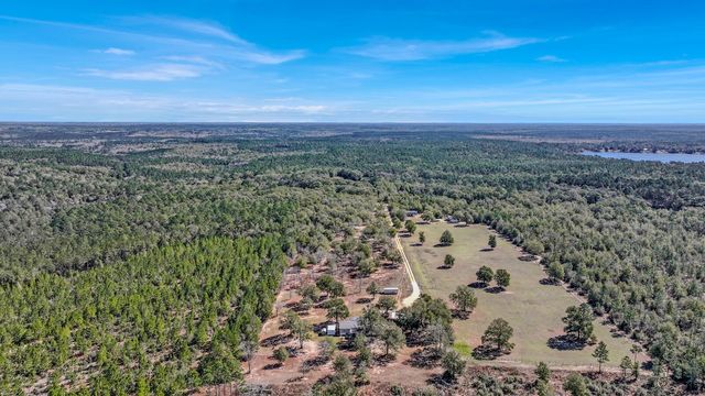 2557 N County Highway 183, Defuniak Springs, FL 32433