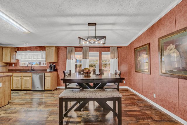 2557 N County Highway 183, Defuniak Springs, FL 32433