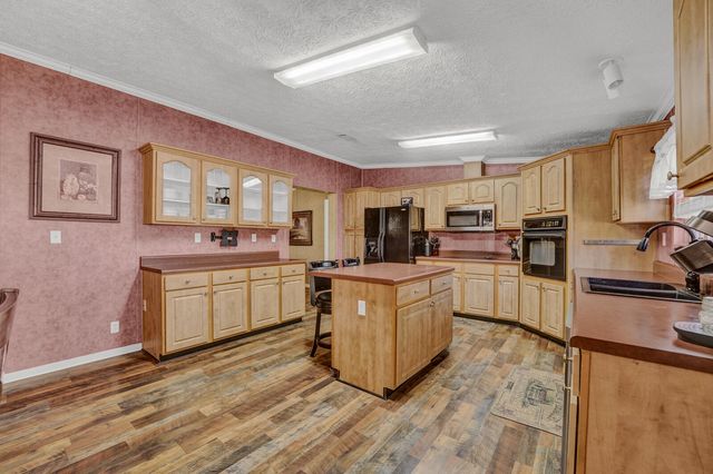 2557 N County Highway 183, Defuniak Springs, FL 32433