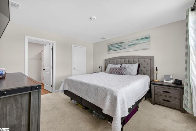 2034 Evanston Drive, Wellford, SC 29384