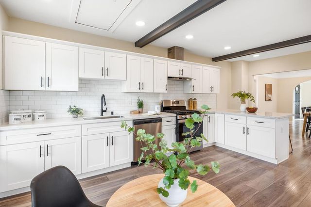 4500 48th St, Sacramento, CA 95820