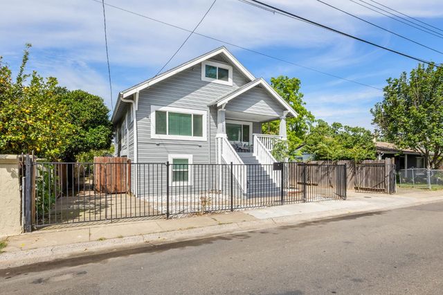 4500 48th St, Sacramento, CA 95820