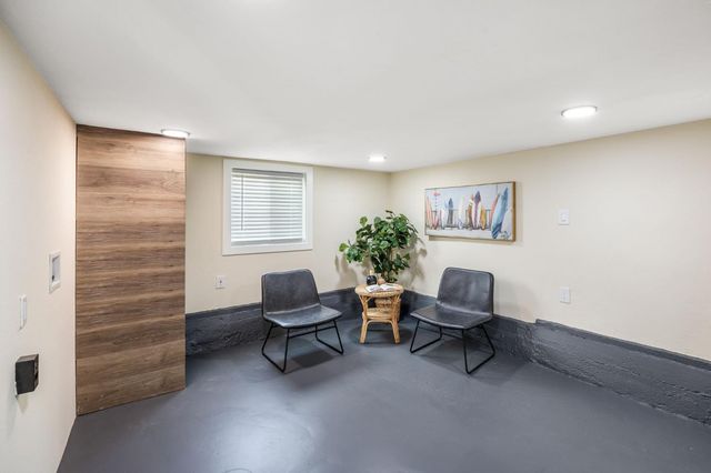 4500 48th St, Sacramento, CA 95820