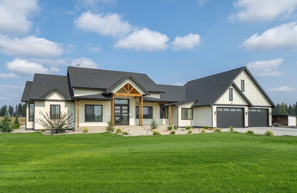 2302 W Gibbs Rd, Spokane, WA 99224 photo 2