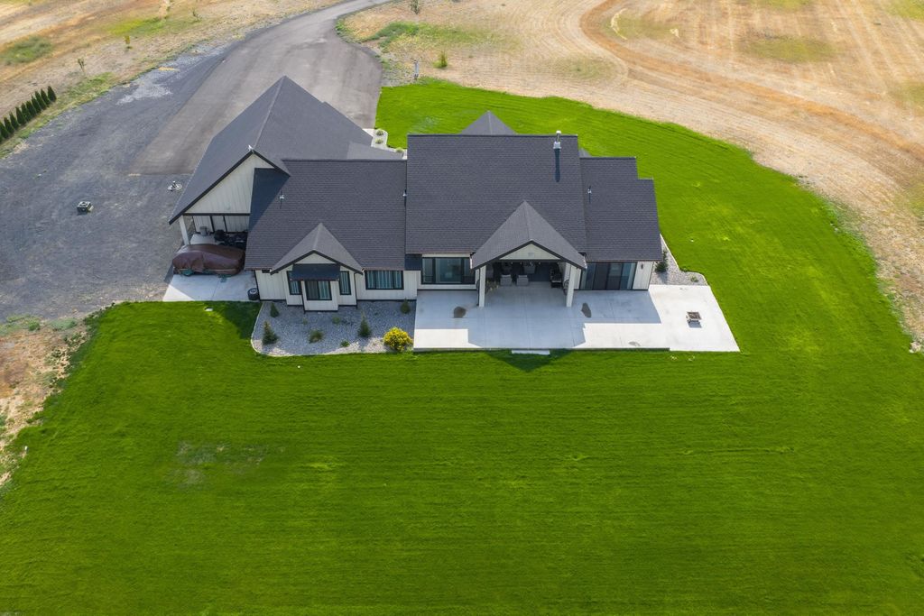 2302 W Gibbs Rd, Spokane, WA 99224 photo 46