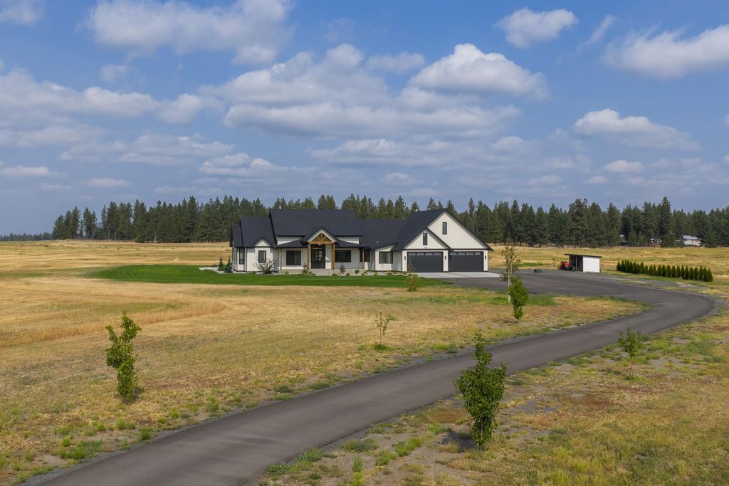 2302 W Gibbs Rd, Spokane, WA 99224 photo 48