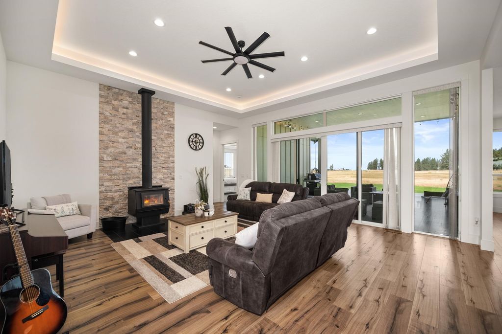 2302 W Gibbs Rd, Spokane, WA 99224 photo 10