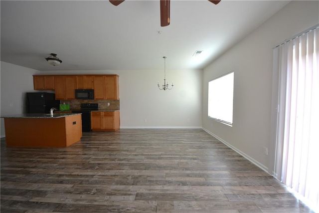 1955 Old Dogwood, Jonesboro, GA 30238