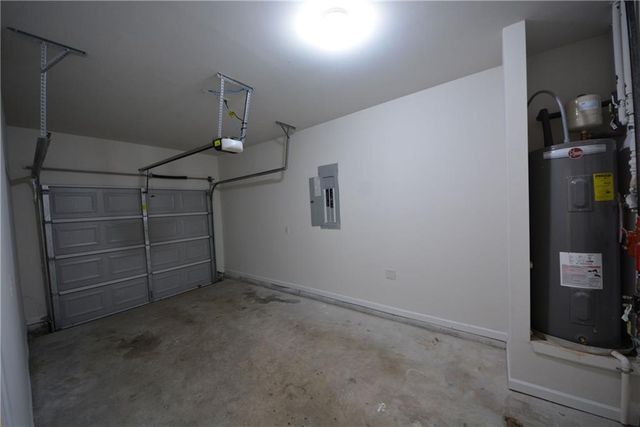 1955 Old Dogwood, Jonesboro, GA 30238