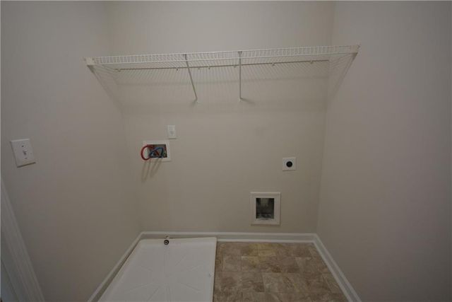1955 Old Dogwood, Jonesboro, GA 30238