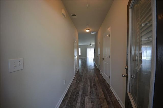 1955 Old Dogwood, Jonesboro, GA 30238
