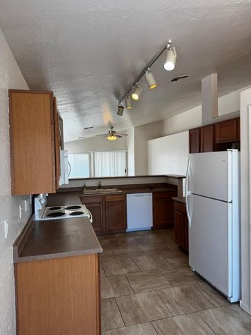 14613 N 154th Avenue, Surprise, AZ 85379